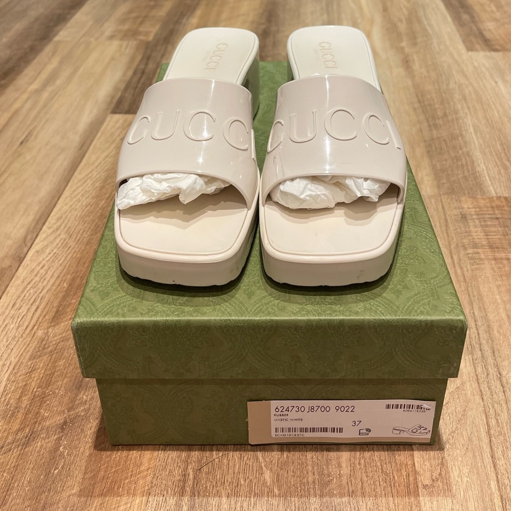 Gucci rubber sandals